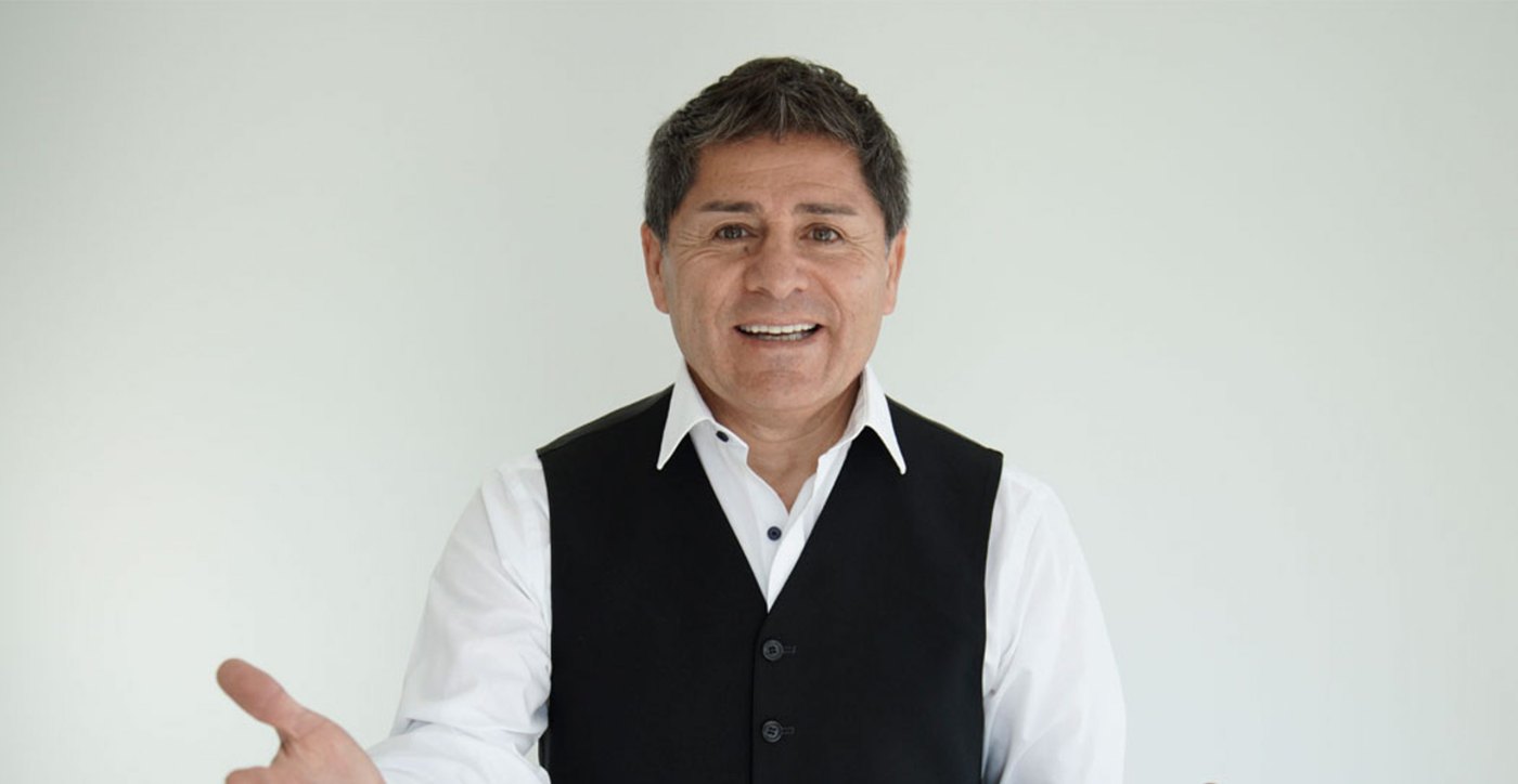 Charola Pizarro