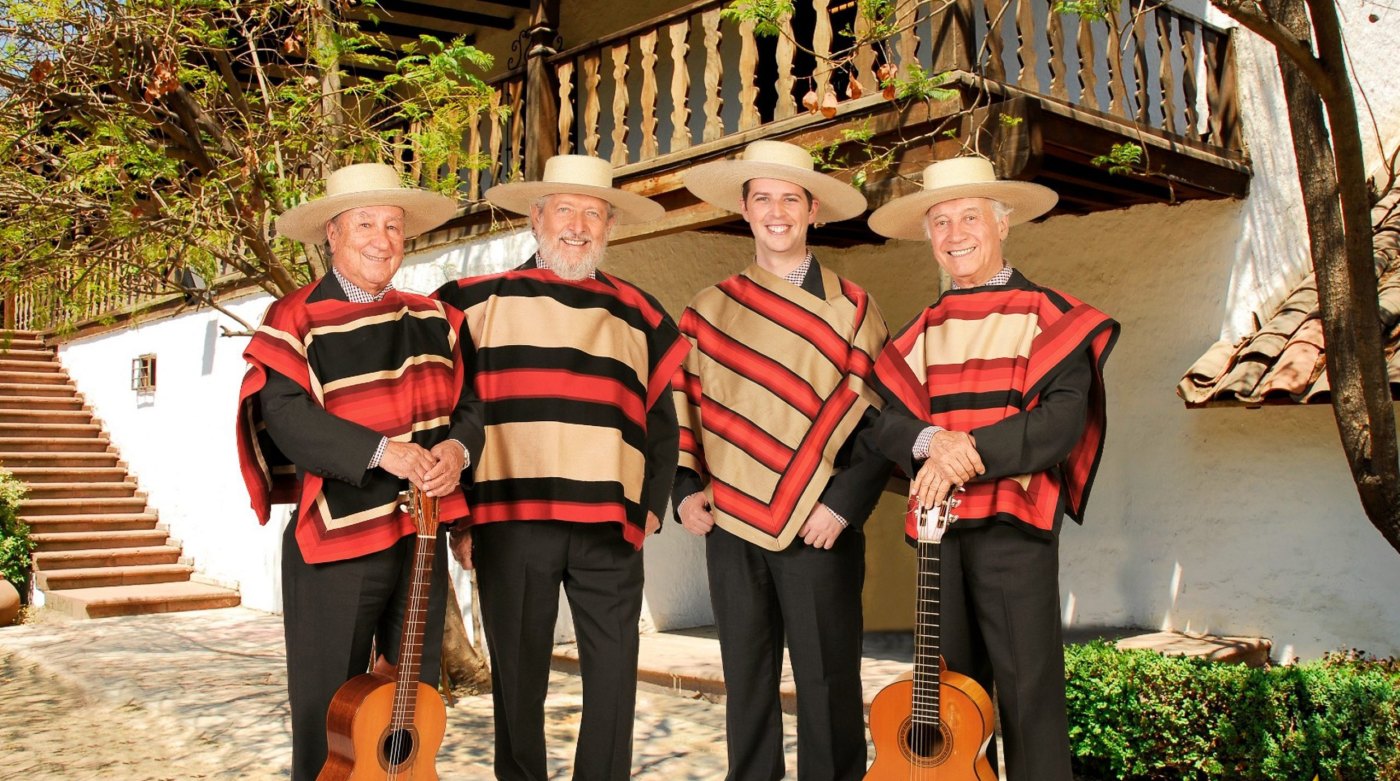 LOS HUASOS DEL ALGARROBAL